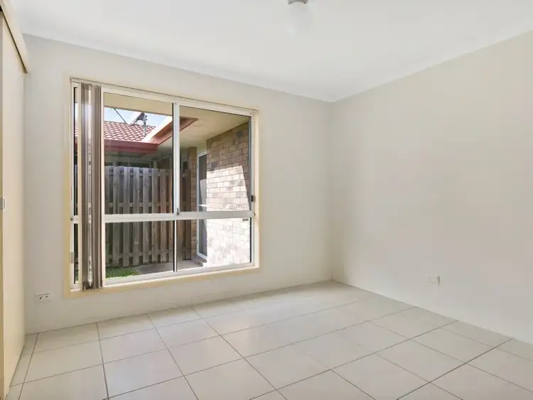 Sixth view of Homely unit listing, 1/6 Mooney Close, Goodna QLD 4300