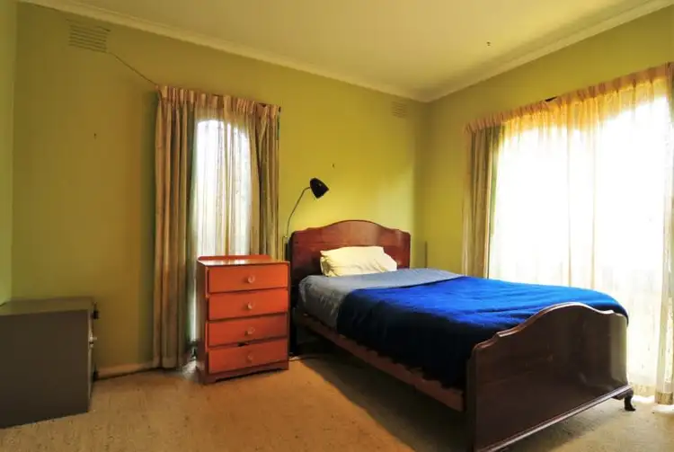 Sixth view of Homely house listing, 6 Nigretta Court, Mount Waverley VIC 3149