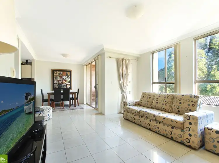 Second view of Homely unit listing, 10/5-7 Princes Highway, Figtree NSW 2525