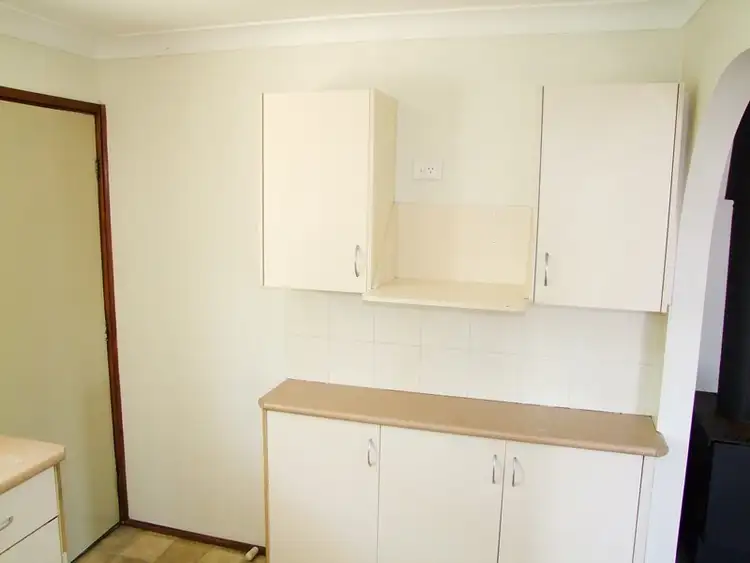 Seventh view of Homely house listing, 4 Fontana Way, Singleton NSW 2330