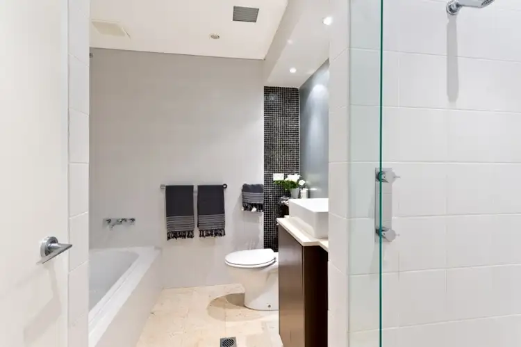 Third view of Homely unit listing, 2/1 Briggs Street, Camperdown NSW 2050