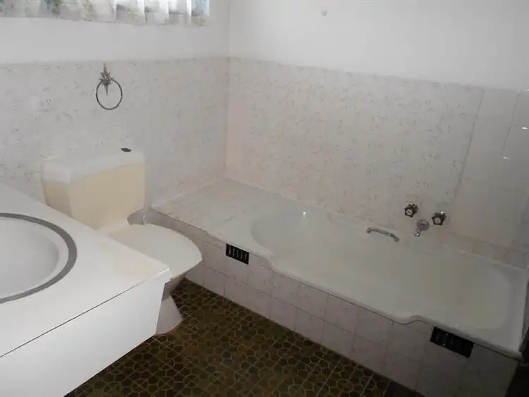 Seventh view of Homely house listing, 64 Venn Avenue, Bordertown SA 5268