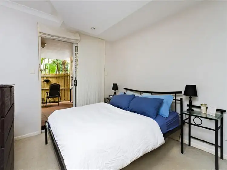 Fifth view of Homely apartment listing, 2/36 Gordon Street, Milton QLD 4064