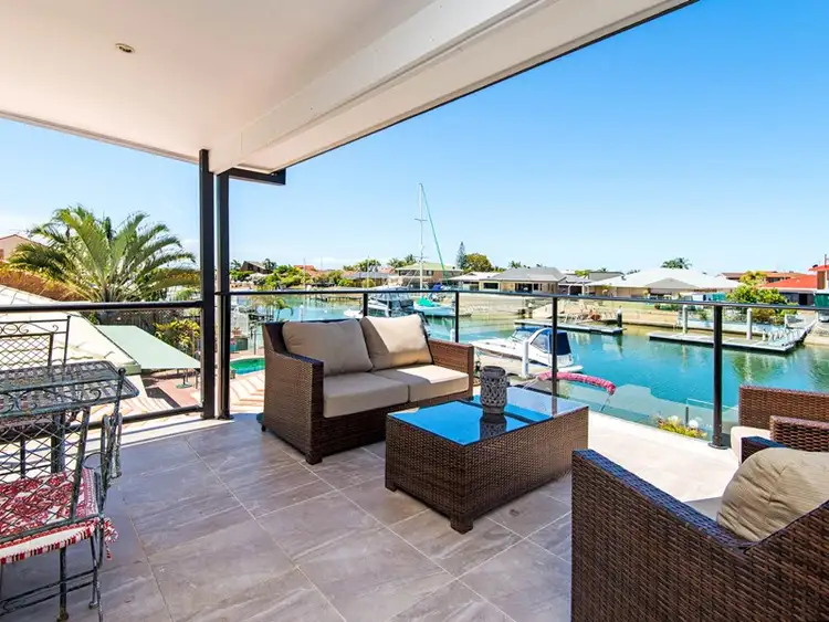 37 Oxley Drive, Paradise Point QLD 4216