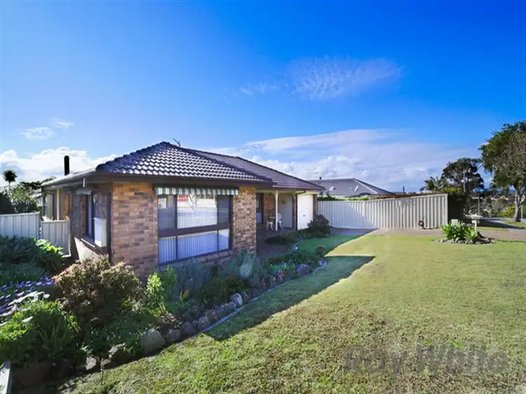 16 Berrico Avenue, Maryland NSW 2287