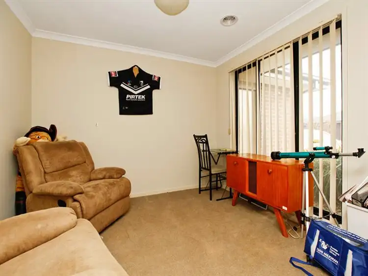 Second view of Homely house listing, 5 Blue Jay Crescent, Tarneit VIC 3029