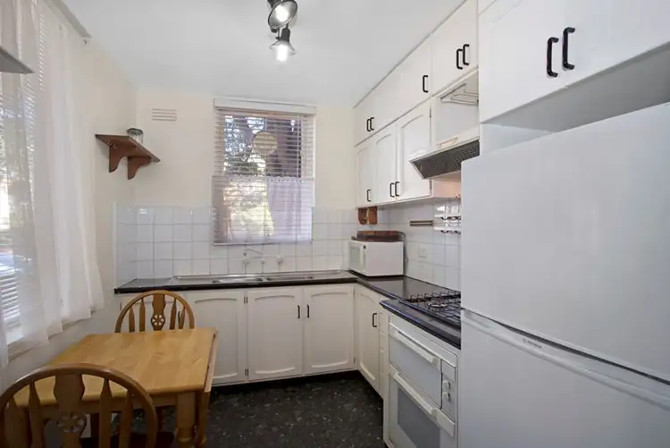Fourth view of Homely apartment listing, 2/152 Alma Road, St Kilda East VIC 3183