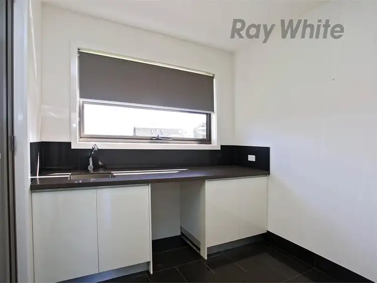 Seventh view of Homely house listing, 6 Skyward Drive, Sanctuary Lakes VIC 3030