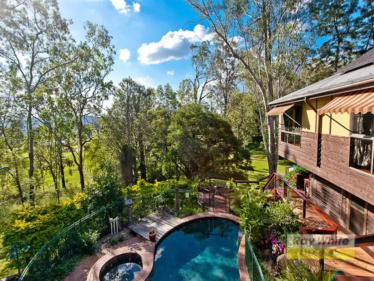 27 Nullamanna Road, Camp Mountain QLD 4520