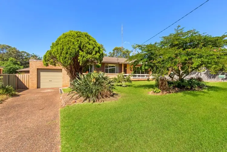 12 Dalpura Road, Wamberal NSW 2260