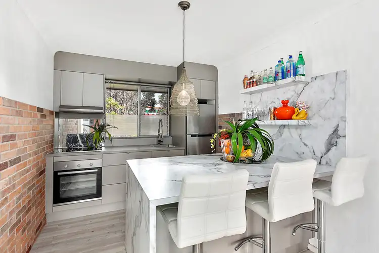 Second view of Homely unit listing, 4/6 Peterborough Avenue, Lake Illawarra NSW 2528