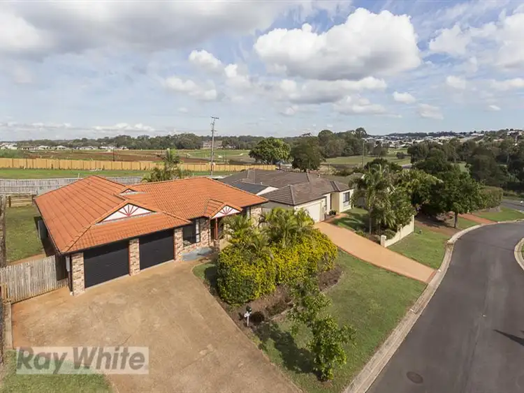 7 Roger Court, Redland Bay QLD 4165