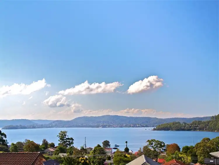 Fifth view of Homely house listing, 11 View Parade, Saratoga NSW 2251