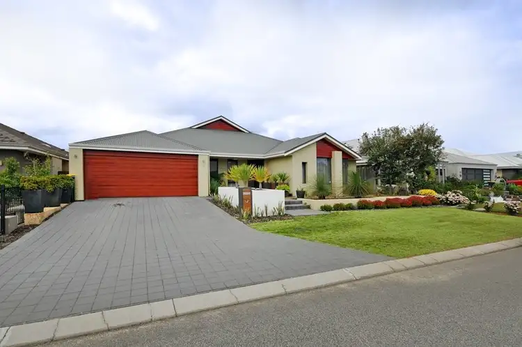 Second view of Homely house listing, 10 Ewens Pass, Ellenbrook WA 6069