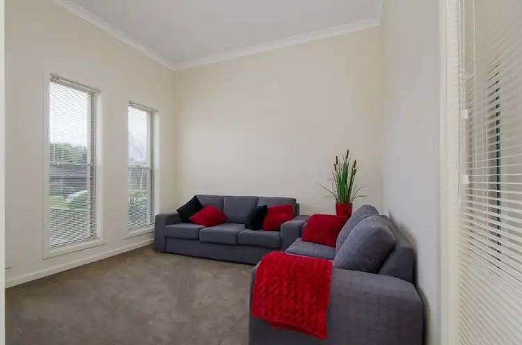 Sixth view of Homely house listing, 10b Old Kent Court, Mount Gambier SA 5290