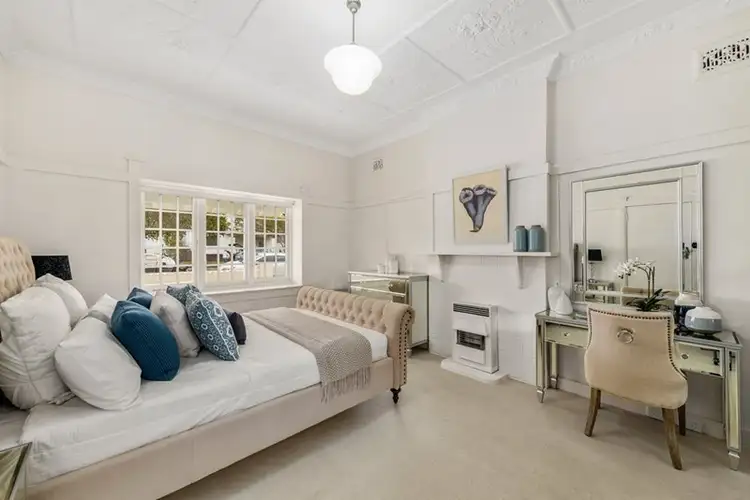 103 Minnamorra Avenue, Earlwood NSW 2206