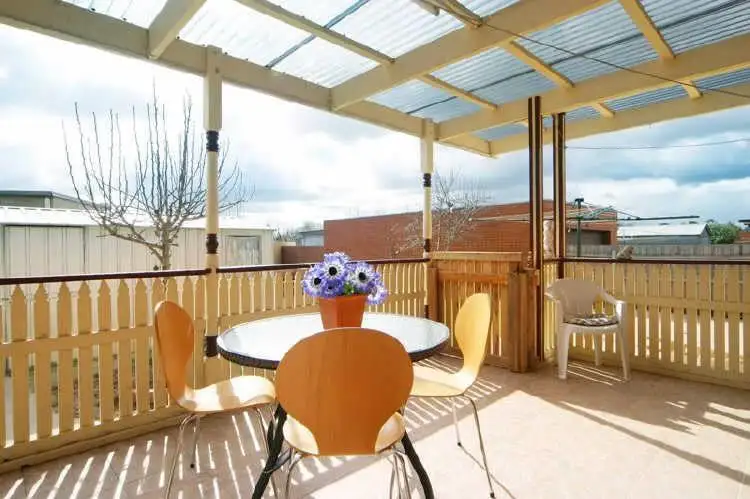 Fifth view of Homely house listing, 18 Curtin Avenue, Lalor VIC 3075