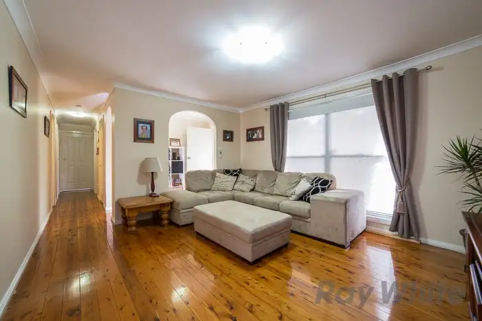 Sixth view of Homely house listing, 8 Matfen Close, Maryland NSW 2287