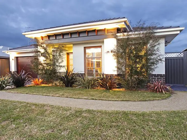 6 Moorhen Drive, Lara VIC 3212