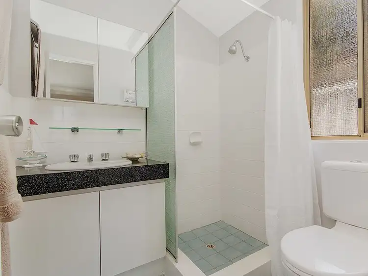 Seventh view of Homely house listing, 10 Ceri Close, Port Kennedy WA 6172