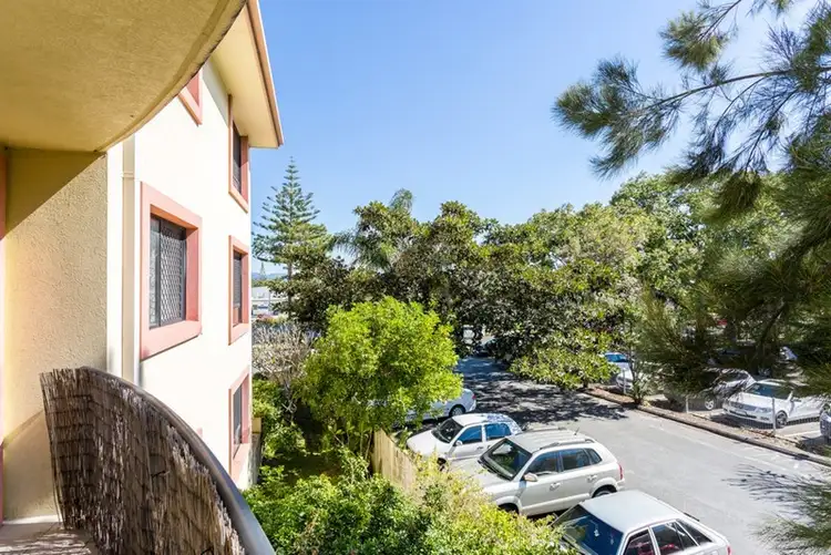 Seventh view of Homely unit listing, 6/5 Mountain view Avenue, Miami QLD 4220