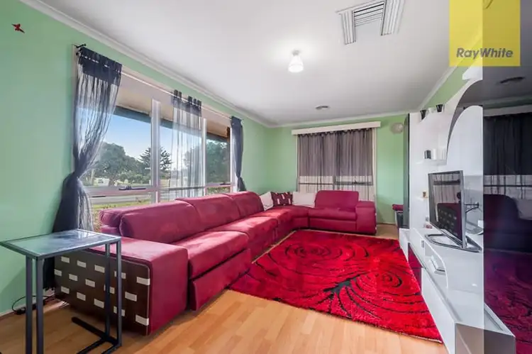 Seventh view of Homely house listing, 3 Langdon Crescent, Craigieburn VIC 3064