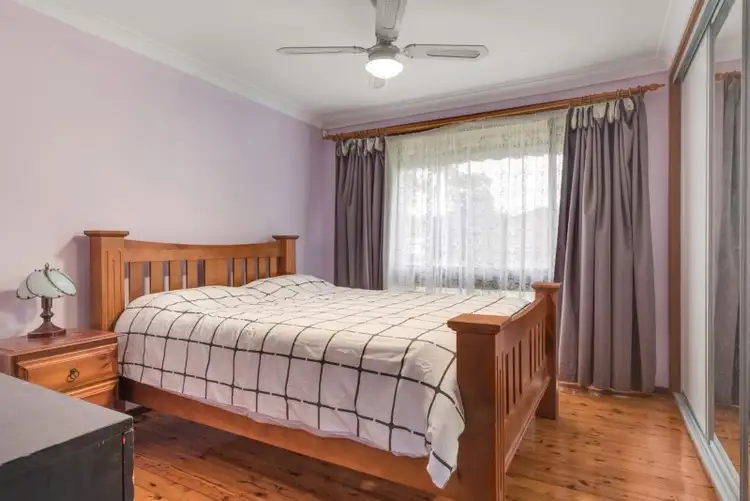 Fourth view of Homely house listing, 7 Hudson Place, Ingleburn NSW 2565