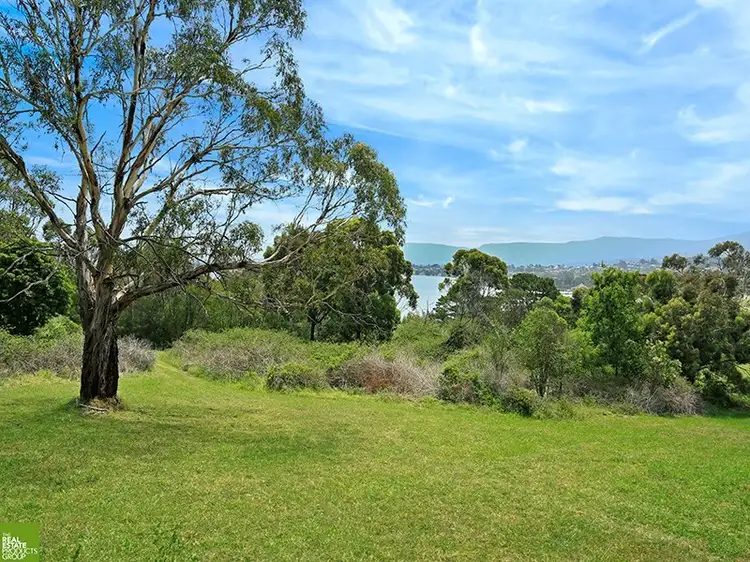 155 Northcliffe Drive, Lake Heights NSW 2502