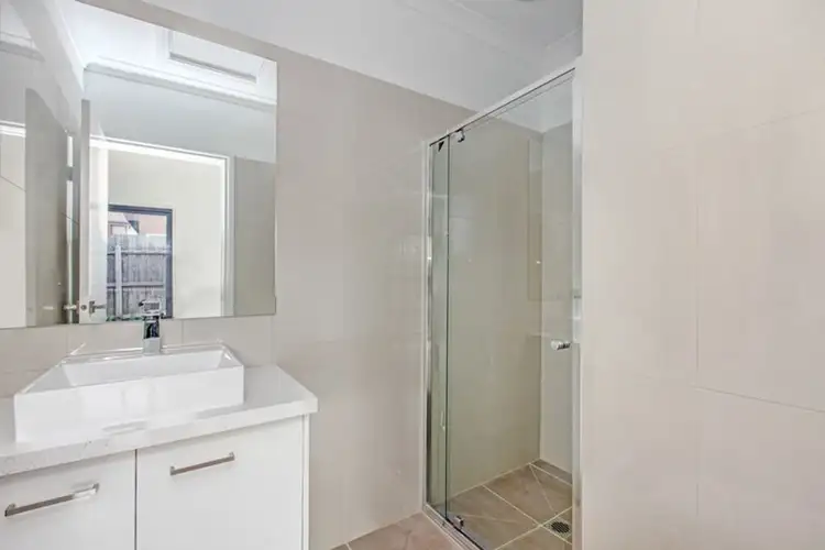 Fifth view of Homely unit listing, 4/20 Purinuan Road, Reservoir VIC 3073
