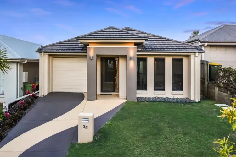 35 Castlewellan Circuit, Warner QLD 4500