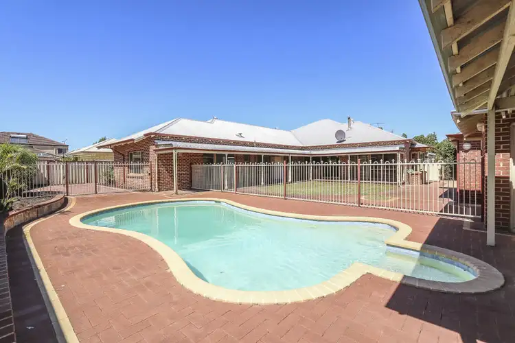 10 Denver Avenue, Madeley WA 6065