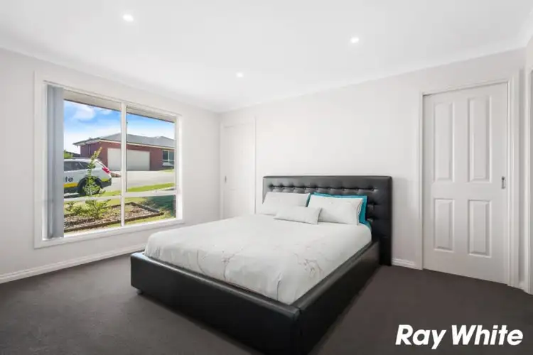 Seventh view of Homely house listing, 25 Shae Crescent, Drouin VIC 3818