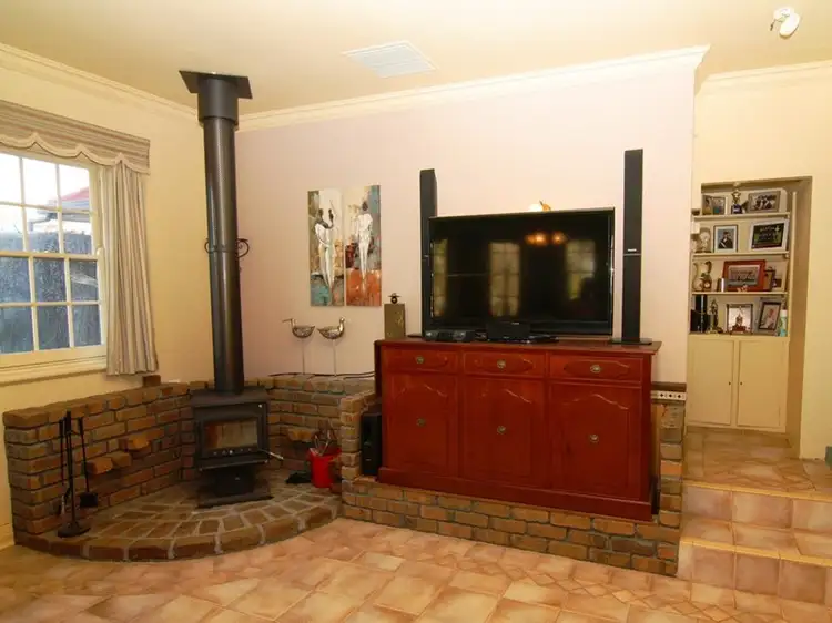 Fifth view of Homely house listing, 2 Smith Road, Glossop SA 5344