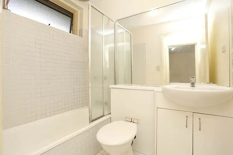 Seventh view of Homely apartment listing, 6/14 Hutton Street, Thornbury VIC 3071