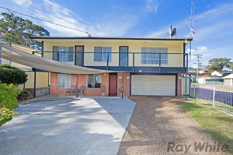 Second view of Homely house listing, 19 Laelana Avenue, Budgewoi NSW 2262