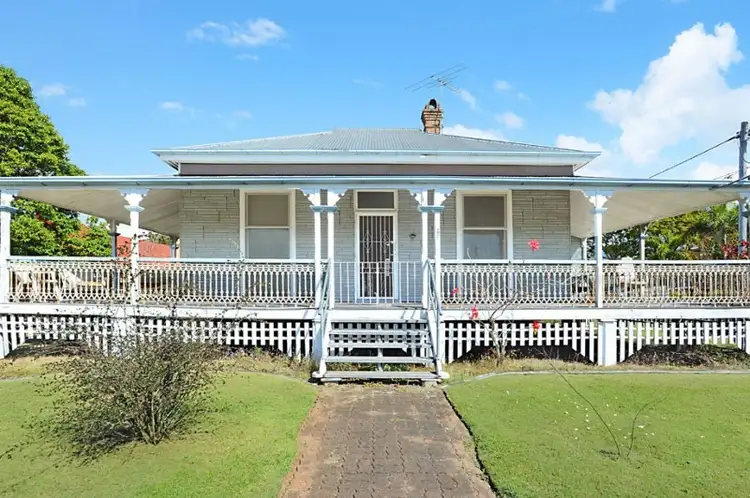 24 Maxwell Street, Clayfield QLD 4011