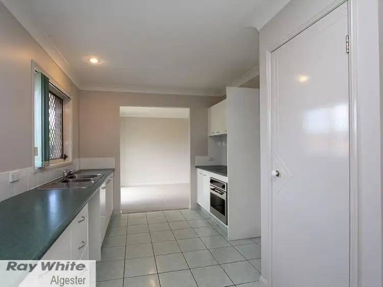 Second view of Homely house listing, 3 Newland Crescent, Parkinson QLD 4115