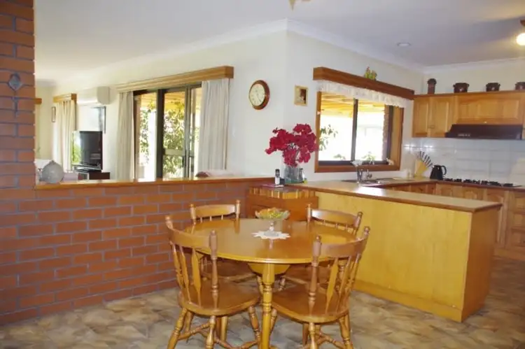 Sixth view of Homely house listing, 31 Meander Avenue, Renmark SA 5341