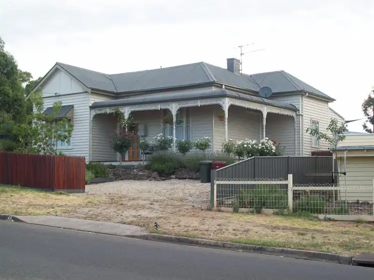 46 Mt. Napier Road, Hamilton VIC 3300