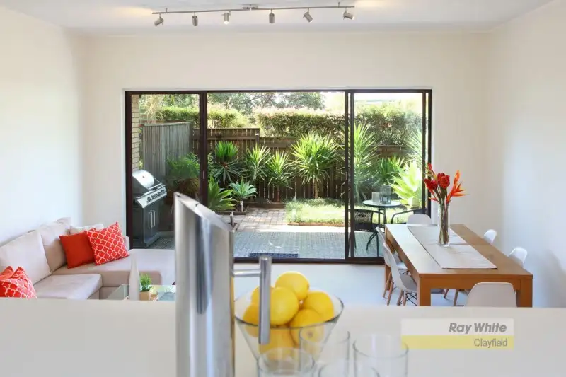 Main view of Homely unit listing, 1/10 Riverton Street, Clayfield QLD 4011