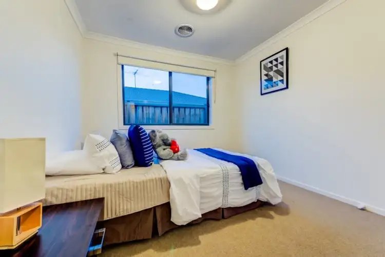 Sixth view of Homely house listing, 74 Toritta Way, Truganina VIC 3029