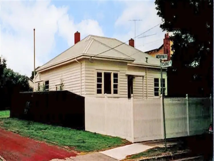 14 Cairns Avenue, Newtown VIC 3220