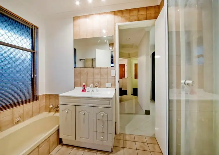 Sixth view of Homely house listing, 30 Borah Court, Caversham WA 6055