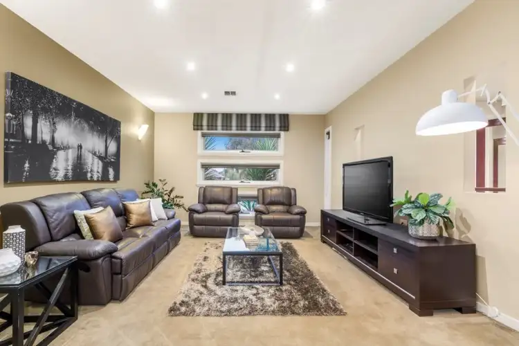 Sixth view of Homely house listing, 27 Vidler Avenue, Doreen VIC 3754