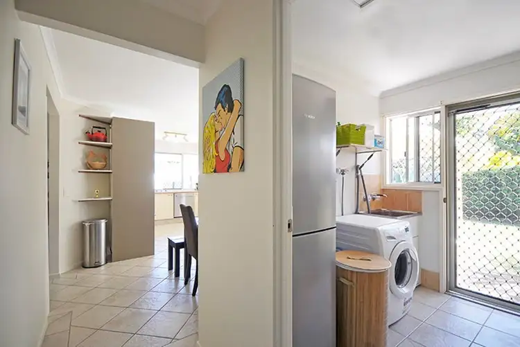 Sixth view of Homely house listing, 3 Colac Court, Elanora QLD 4221