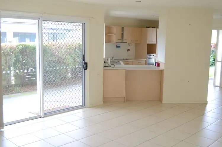 Fifth view of Homely house listing, 2/4 Somerset Place, Yamba NSW 2464