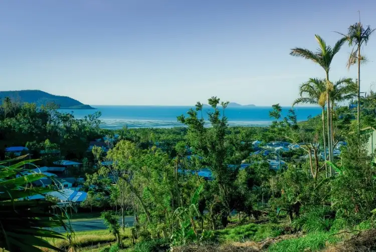 48 Country Road, Cannonvale QLD 4802