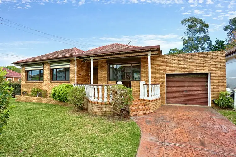 21 Wilga Street, Fairfield NSW 2165