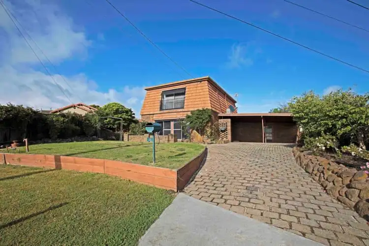 13 Suffolk Court, Grovedale VIC 3216