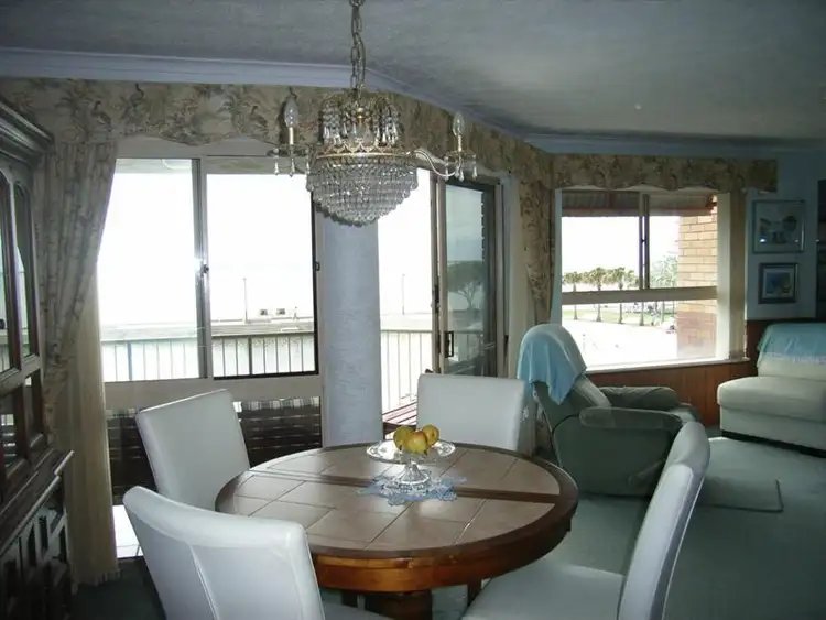 Sixth view of Homely unit listing, 9/163 Wynnum Esplanade, Wynnum QLD 4178